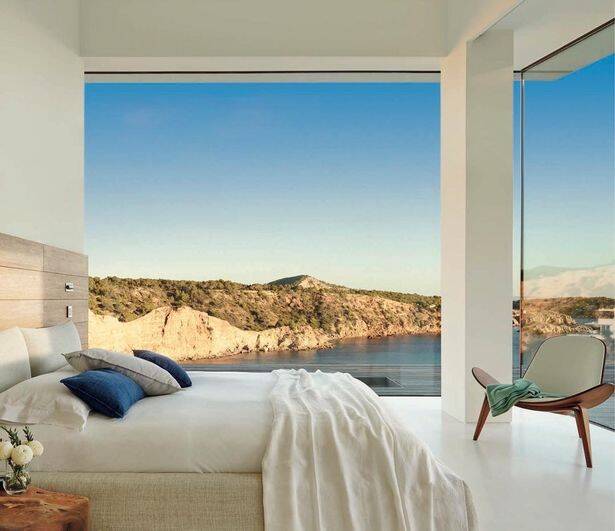 Vila onde Harry e Meghan ficaram hospedados em Ibiza. Foto: Reprodução/Instagram/@villasacalma