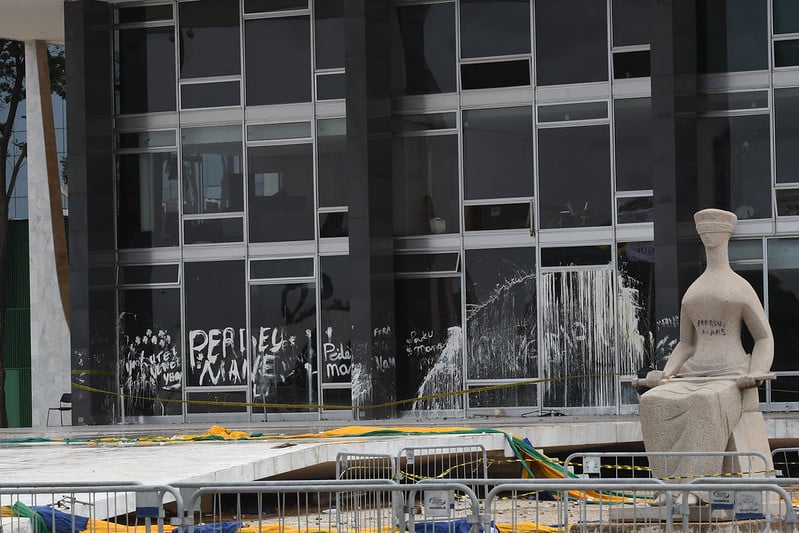 Imagens dos estragos causados por vandalismo no Edifício-sede do STF (10/01/2023). Foto: Carlos Moura/SCO/STF