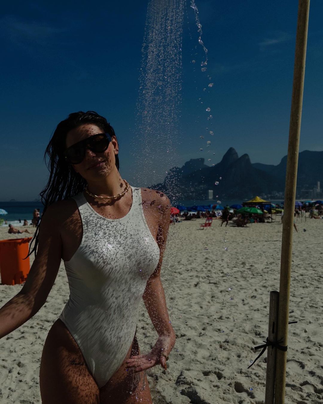 A influenciadora mostrou um dia nas praias do Rio de Janeiro e recebeu elogios Reprodução/Instagram