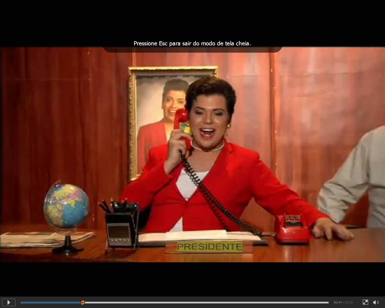 Gustavo Mendes interpreta Dilma no 'Agora é Tarde'. Foto: Reprodução