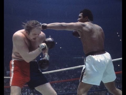 A virada de rumo na vida do nova iorquino começou quando assistiu a uma luta de boxe em que o veterano Chuck Wepner chegou a derrubar o mítico Muhammad Ali.