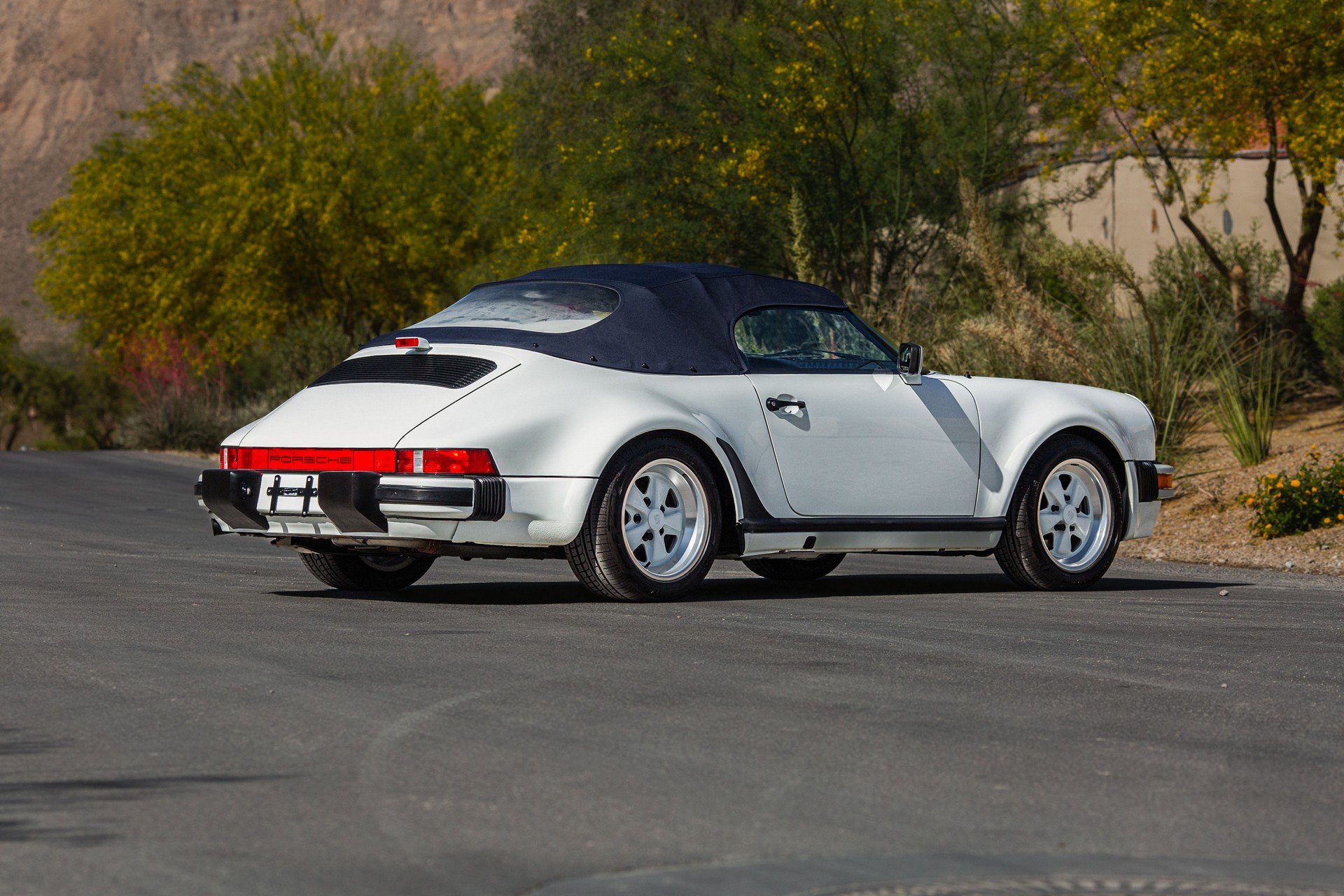 Porsche 911 Speedster 1989. Foto: Divulgação