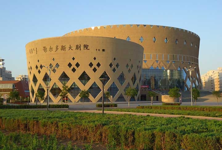 Kangbashi: Originalmente, a cidade de Kangbashi foi criada para ser a nova capital de uma parte da China chamada Ordos, no sudoeste da Mongólia Interior. Reprodução: Flipar