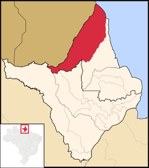 Oiapoque é a cidade mais setentrional (ao norte) do Brasil, distante 6.350 km da cidade de Chuí, no extremo sul. Faz fronteira com a Guiana Francesa. É bem grande (22,6 mil km²) em tem 29 mil habitantes. Reprodução: Flipar