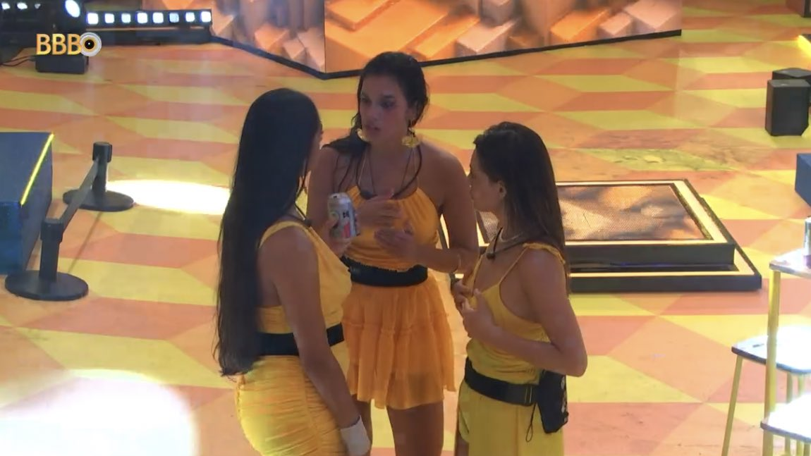 Deniziane, Alane e Beatriz no 'BBB 24' Reprodução/Globo - 03.02.2024 