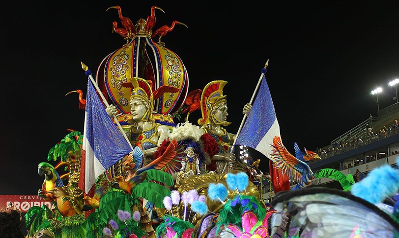 O Maranhão foi o tema da Acadêmicos do Tatuapé em 2018 no desfile que marcou a estreia do carnavalesco  Wagner Santos, que é maranhense. Um espetáculo de criatividade e brilho, valorizado ainda mais pela bateria que fez paradinhas ao ritmo de reggae.  Reprodução: Flipar