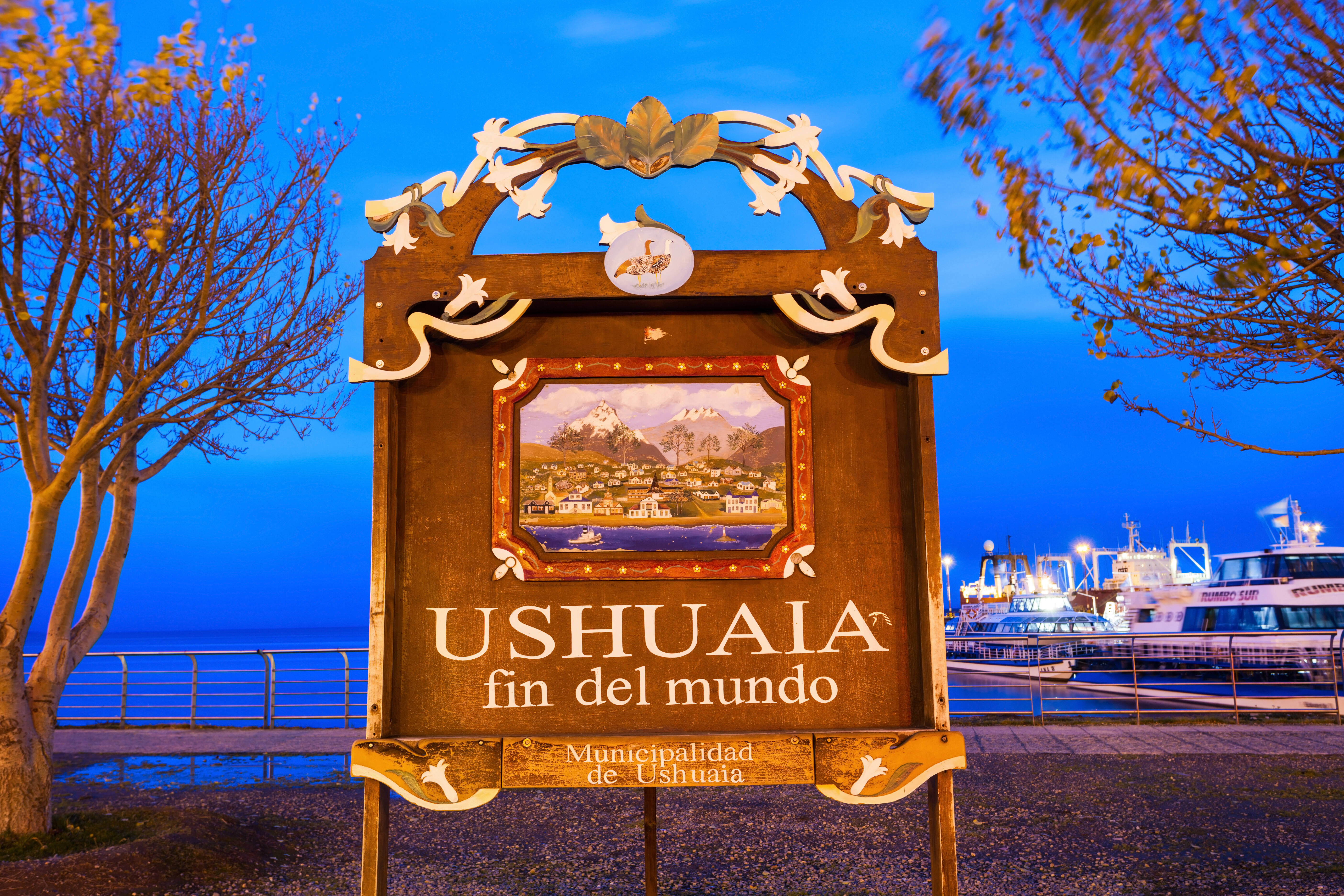 Literalmente no Fim do Mundo: Ushuaia é a cidade mais ao sul do planeta, e você não pode perder a oportunidade de visitá-la