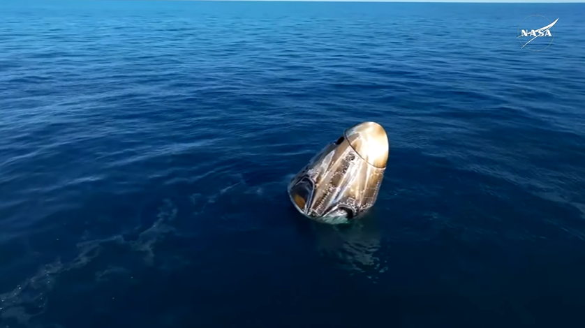 Cápsula no mar. Foto: Nasa