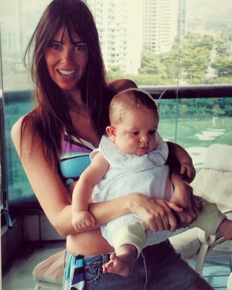 Suzana Gullo com o filho Romeu Reprodução/Instagram