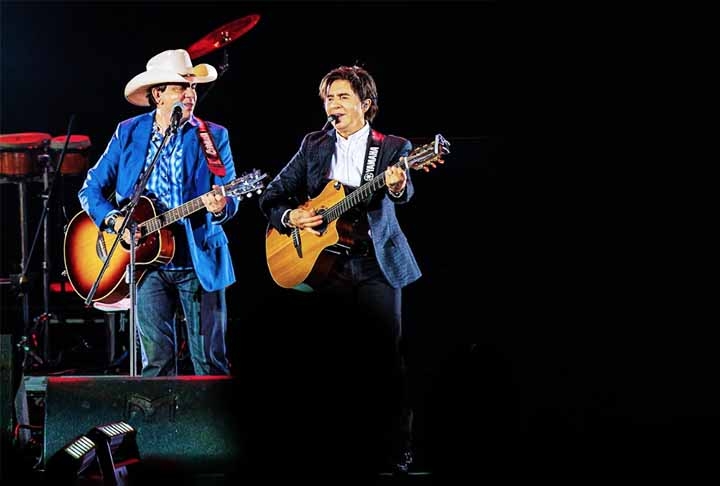 Chitãozinho e Xororó vivem um momento especial na longa carreira não só pela estreia no Rock in Rio. 
 Reprodução: Flipar