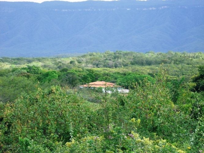 A região, conhecida como Cerapió e Piocerá, fica localizada no meio da Serra da Ibiapaba, uma cadeia montanhosa que separa os dois estados.