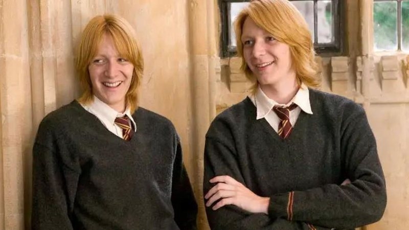 James Phelps (Fred Weasley) e Oliver Phelps (George Weasley) - Peixes  (25 de fevereiro/1986)