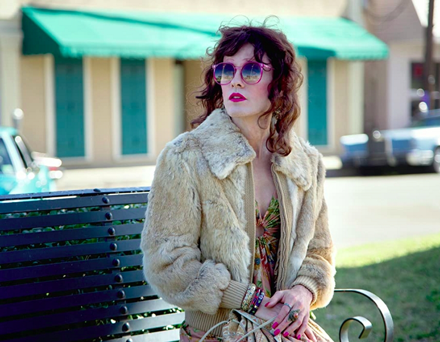 Outro camaleão de Hollywood é Jared Leto. O ator se transformou para viver a personagem transexual Rayon, portadora de HIV. Ele contou que precisou perder 14 quilos, além de ter removido as próprias sobrancelhas! Reprodução: Flipar