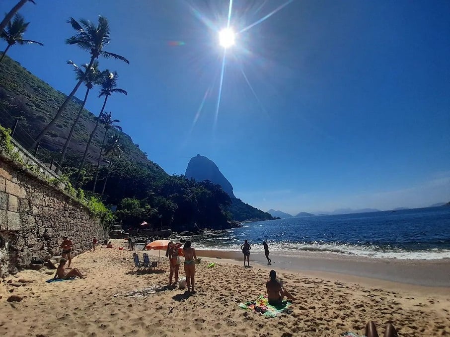 A Praia Vermelha, na Urca, zona sul do Rio. Foto: Reprodução/Instagram 03.03.2023