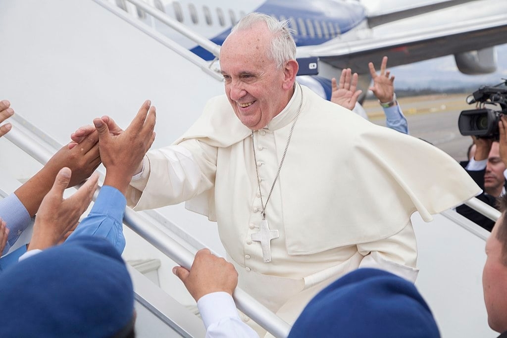 Sendo argentino, ele é o primeiro Papa nascido fora da Europa e o primeiro Papa jesuíta da história da Igreja Católica. Reprodução: Flipar