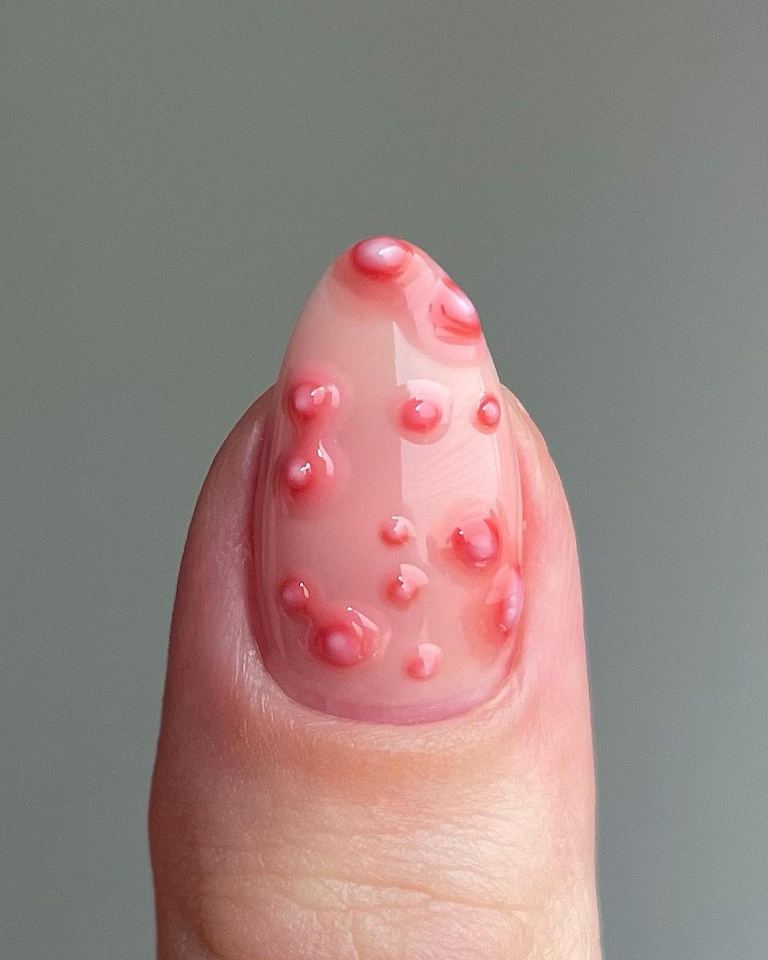 Rotten Nails: Conheça moda que imita unhas "podres" e "nojentas"	 Reprodução/Instagram/bugnails