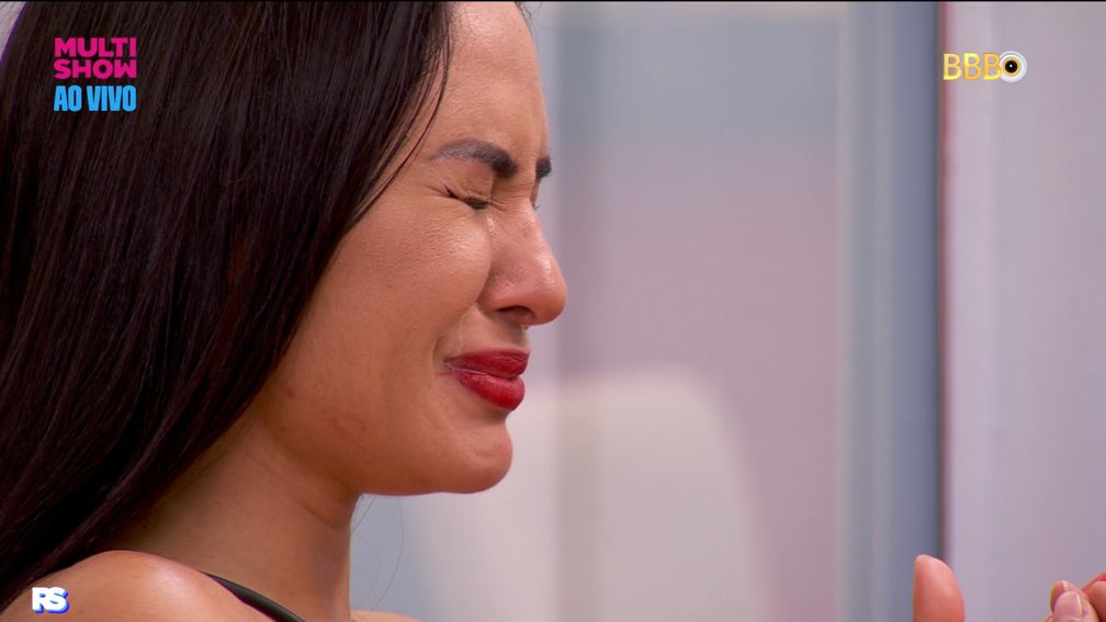 Isabelle chorou em madrugada no 'BBB 24' Reprodução/Globo - 02.04.2024