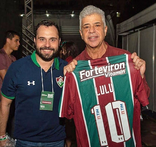 Torcedor do Fluminense, Lulu Santos se declarou vegetariano e, em 2019, tornou-se embaixador da Sociedade Vegetariana Brasileira.