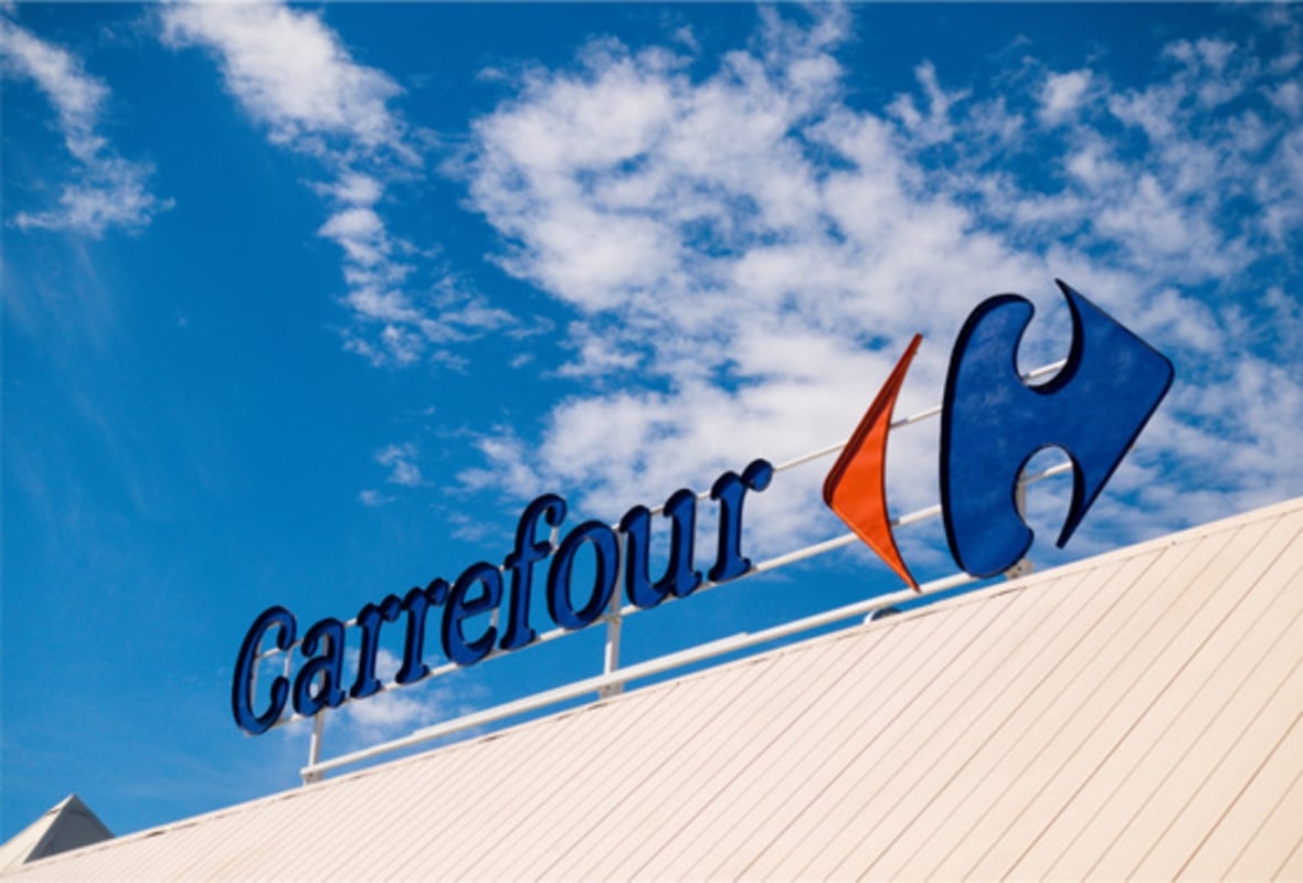 1º lugar: o Carrefour, fundado na França em 1959, é uma das maiores redes de varejo do mundo, com presença significativa no Brasil desde 1975. Em 2023, o Carrefour Brasil registrou um faturamento de R$ 60 bilhões. Reprodução: Flipar