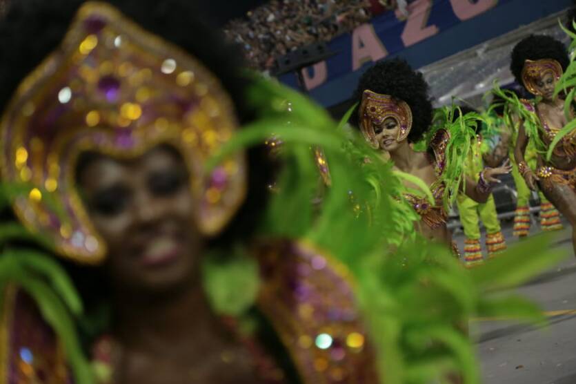 Apesar do sufoco, desfile da Peruche foi digno de boas notas dos jurados e agradou o público. Foto: Robson Fernandjes/LIGASP