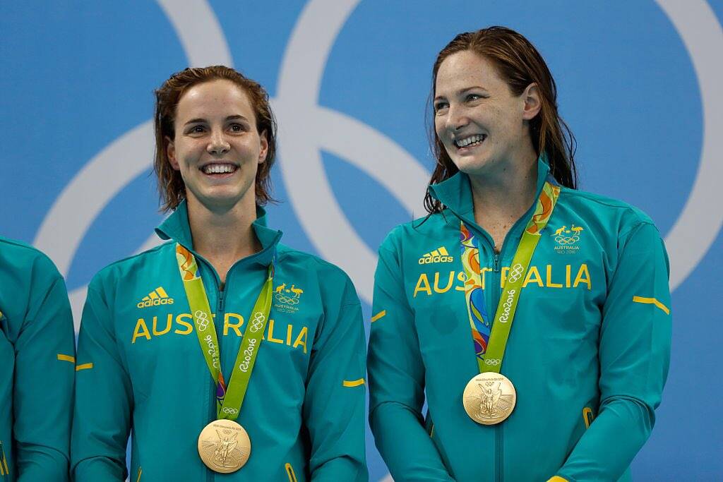 Australianas ganham medalha no revezamento 4x100 livre. Foto: Divulgação/Rio 2016