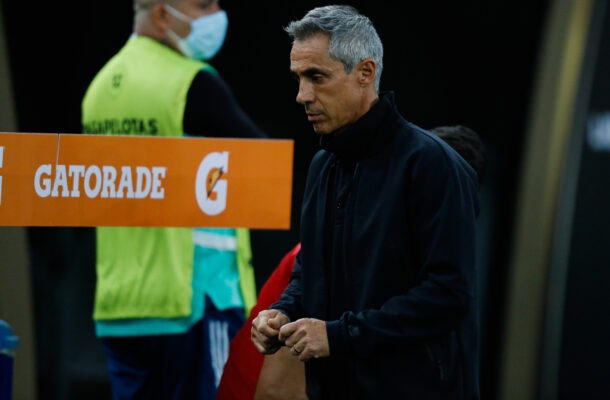 A diretoria rubro-negra desembolsou R$ 7,7 milhões com a saída do treinador. - Foto: Gilvan de Souza / Flamengo