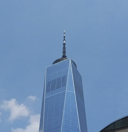 Além dos já citados One World Trade Center e o Memorial do 11 de setembro, há também outros três prédios no complexo. Antigamente, eram sete ao todo. Reprodução: Flipar