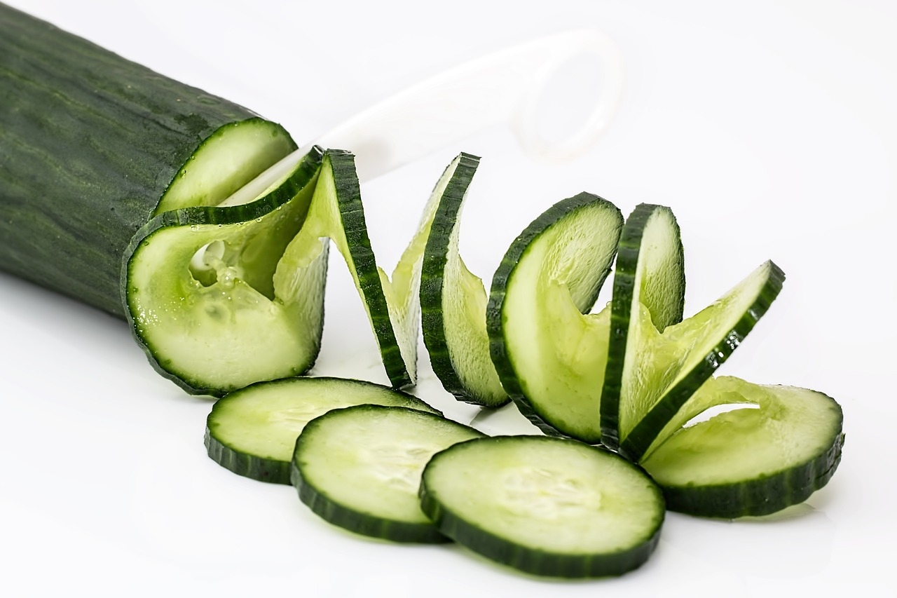 Sua alta concentração de água, minerais, antioxidantes e fibras torna-o uma escolha ideal para quem busca melhorar a saúde geral do corpo, melhorar a digestão e fortalecer a pele, ossos, cabelos e unhas. Reprodução: Flipar