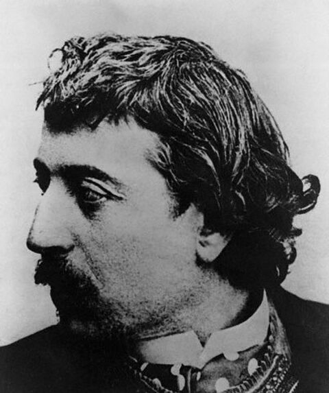 Gauguin (1848-1903) foi um um pintor francês do pós-impressionismo, adepto do primitivismo. Morreu aos 54 anos após contrair sífilis.  Reprodução: Flipar