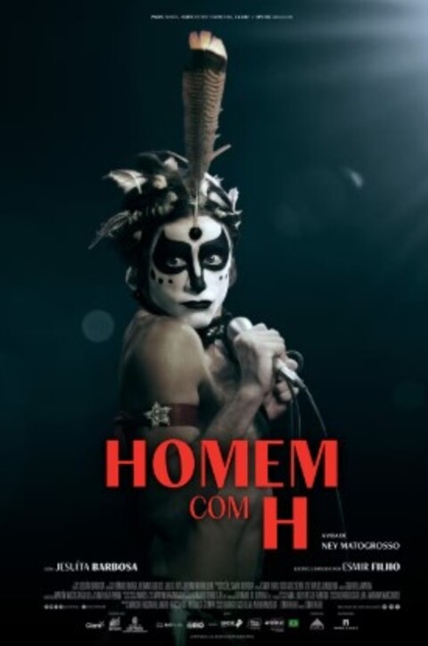 O filme “Homem com H”, cinebiografia de Ney Matogrosso, teve pôster e trailer lançados no dia 10/02. Com roteiro e direção de Esmir Filho (“Alguma Coisa Assim”), o longa-metragem tem estreia nos cinemas prevista para dia 1º de maio. 
 Reprodução: Flipar