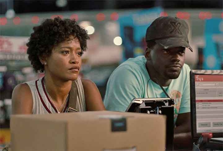 O enredo conta a história de dois irmãos representados pelo atores Keke Palmer e Daniel Kaluuya,no interior da Califórnia. Eles presenciam episódios que envolvem atividade alienígena.