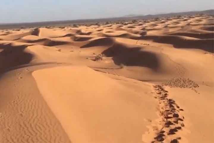 Assim, os cientistas descobriram quanto tempo ela levou para se formar e puderam explorar a estrutura interna dessa monumental duna. Reprodução: Flipar