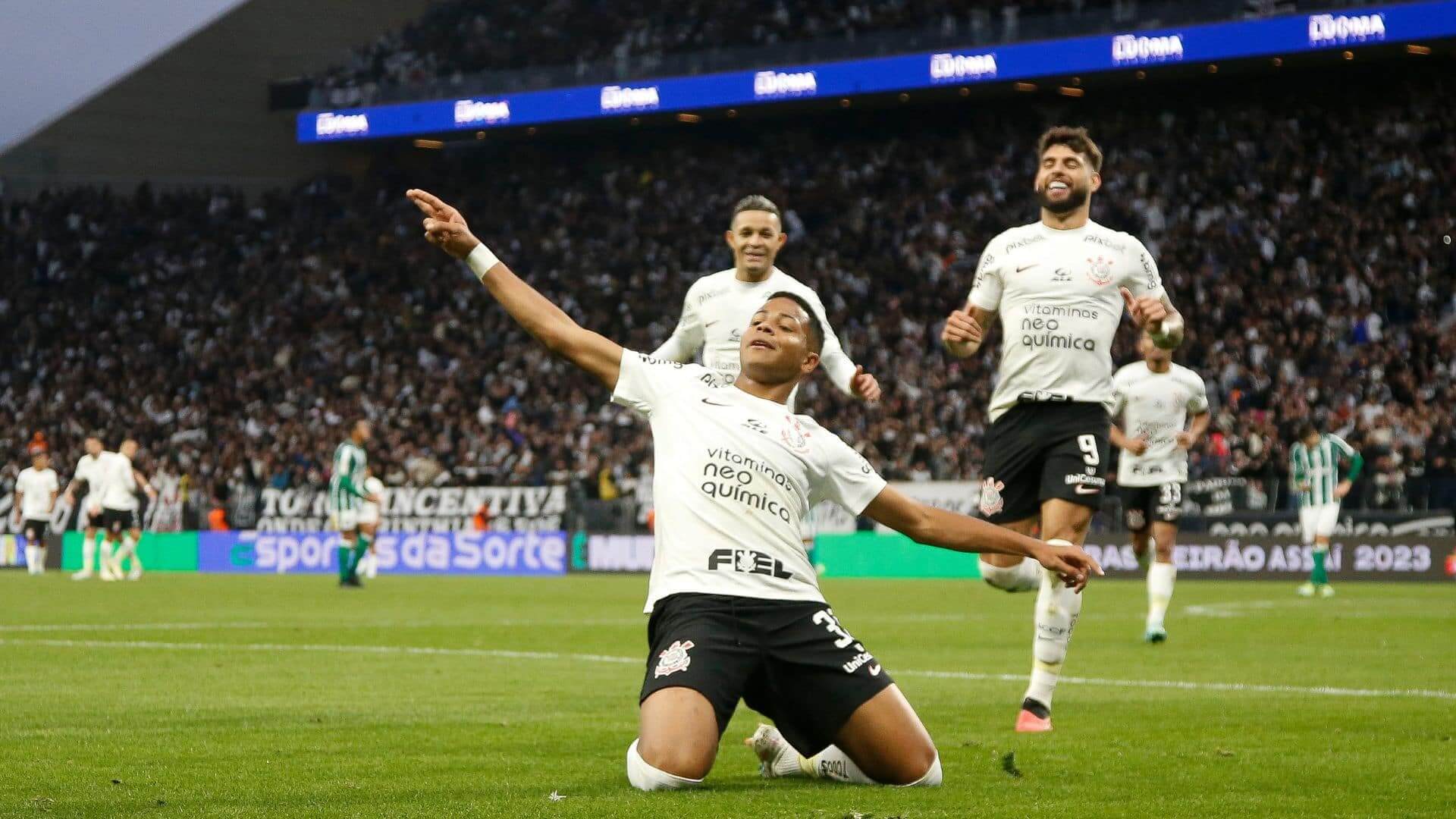 wesley em 2023  Amor pelo corinthians, Fotos do corinthias, Futebol  corinthians