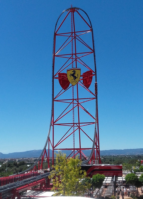Red Force - Espanha - Fica no parque temático Ferrari Lanc, em Salou, Tarragona.  Reprodução: Flipar
