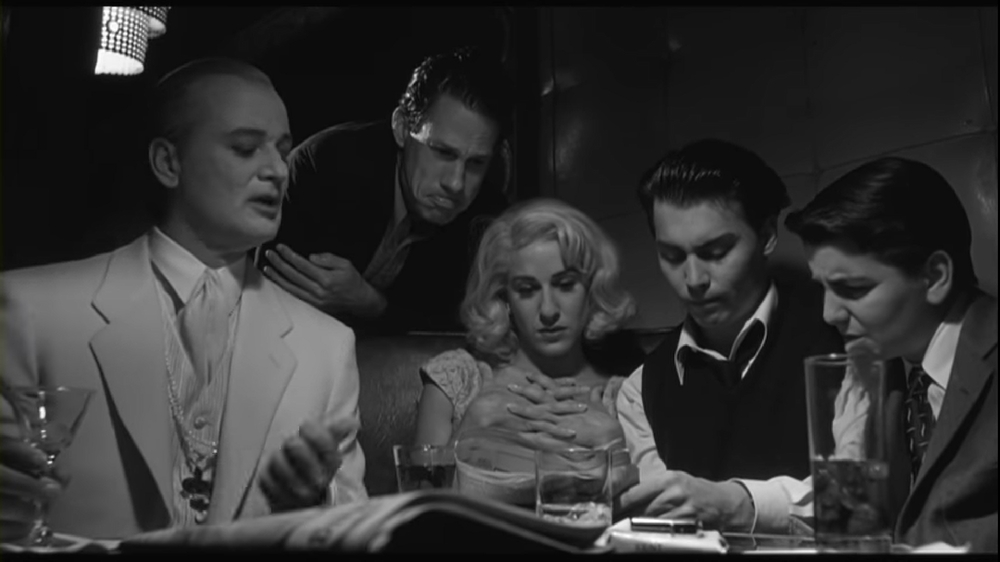 Algumas dessas histórias foram retratadas na cinebiografia “Ed Wood” (1994), dirigida por Tim Burton. Reprodução: Flipar