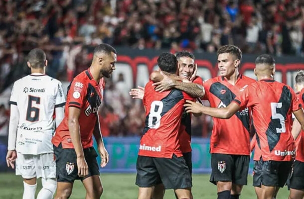 Atlético-GO (4º colocado com 60 pontos): 56,8% chances de acesso - Jogos que restam: Sport (f), Mirassol (f) e Guarani (c). - Foto: Divulgação - Ingryd Oliveira/ACG