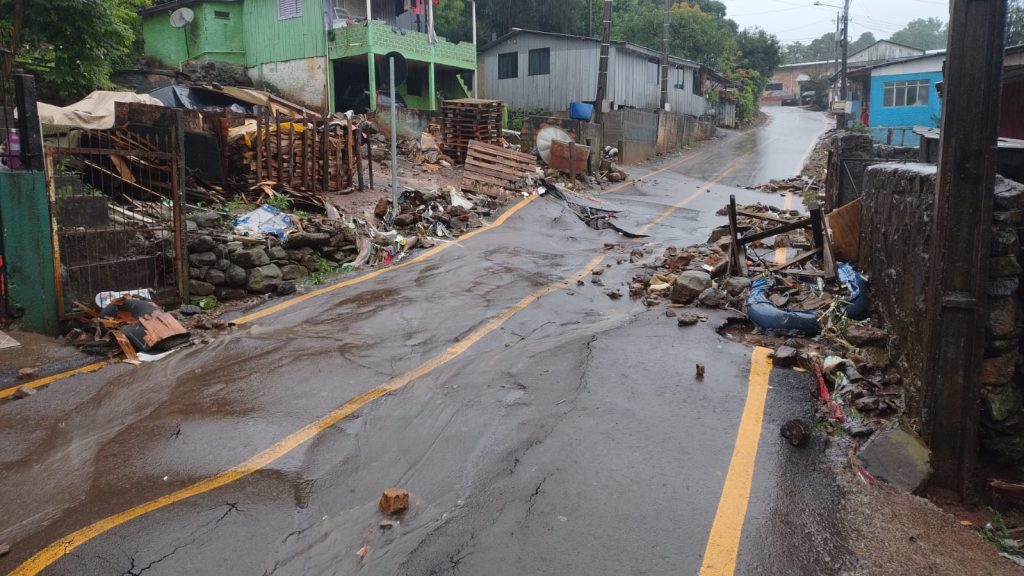 Ruas ficaram estragadas em Xanxerê