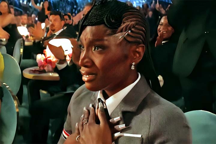 A artista, que teve ascensão meteórica em 2024, concorreu ainda em outras duas categorias. Uma delas foi em “Melhor Performance de Rap” pela faixa “Nissan Altima”. O vencedor foi Kendrick Lamar por “Not Like Us”. 
 Reprodução: Flipar