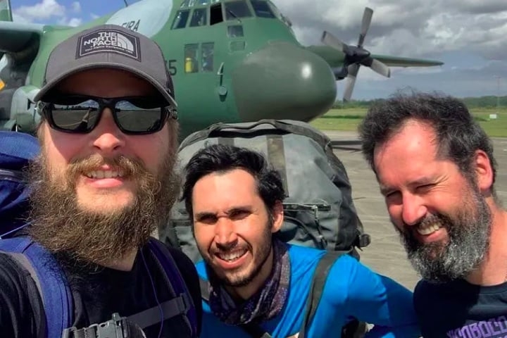 Edson e dois colegas peruanos, Efraín Pretel Álonzo e Jesús Huerta Picón, iniciaram a subida na quinta-feira (29/05) e deveriam retornar no domingo (01/06), mas não deram mais notícias. Reprodução: Flipar