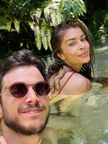 João Villa e Grazi Massafera nadando Reprodução Instagram - 22.11.2024