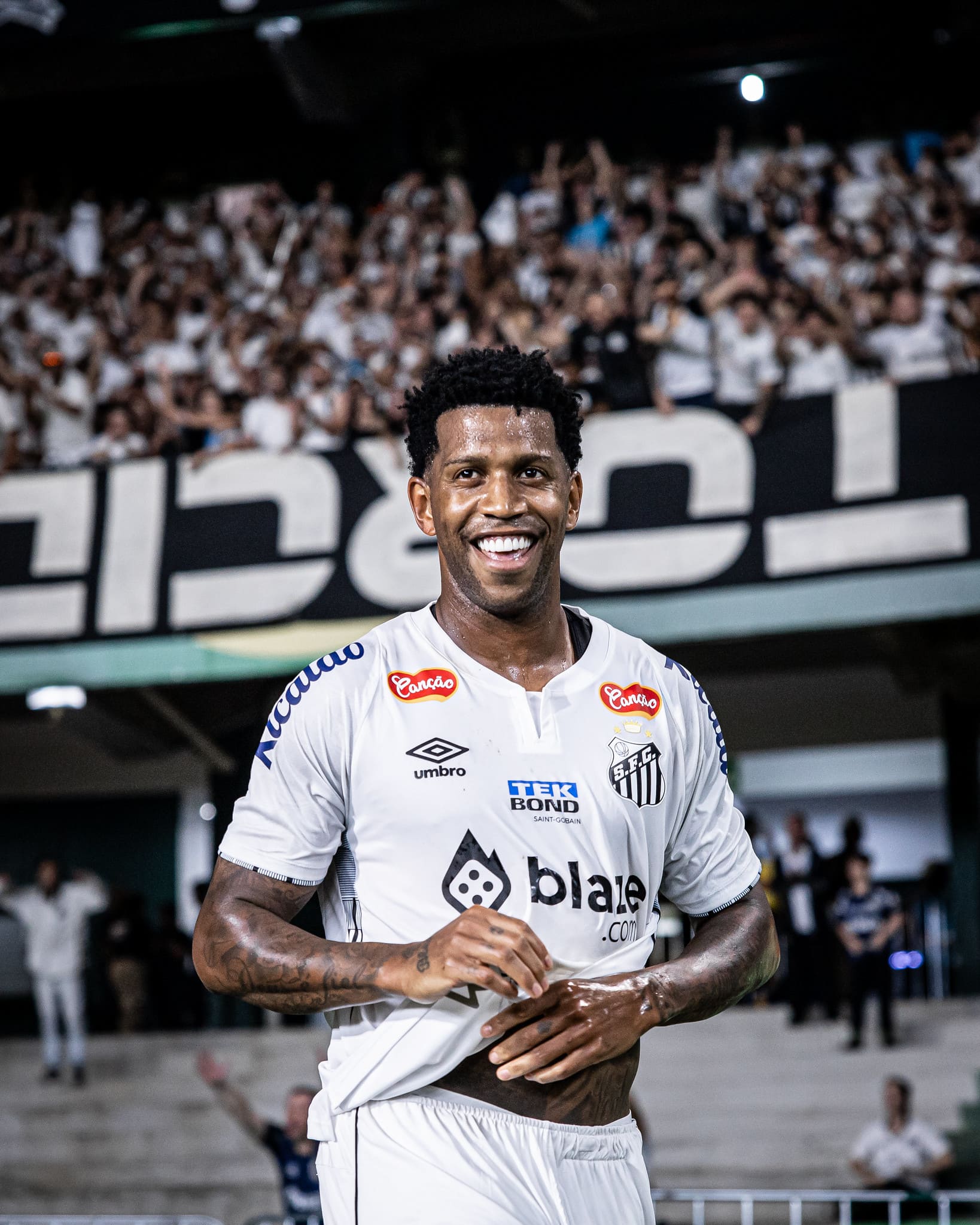 Gil. Foto: Raul Baretta/ Santos FC