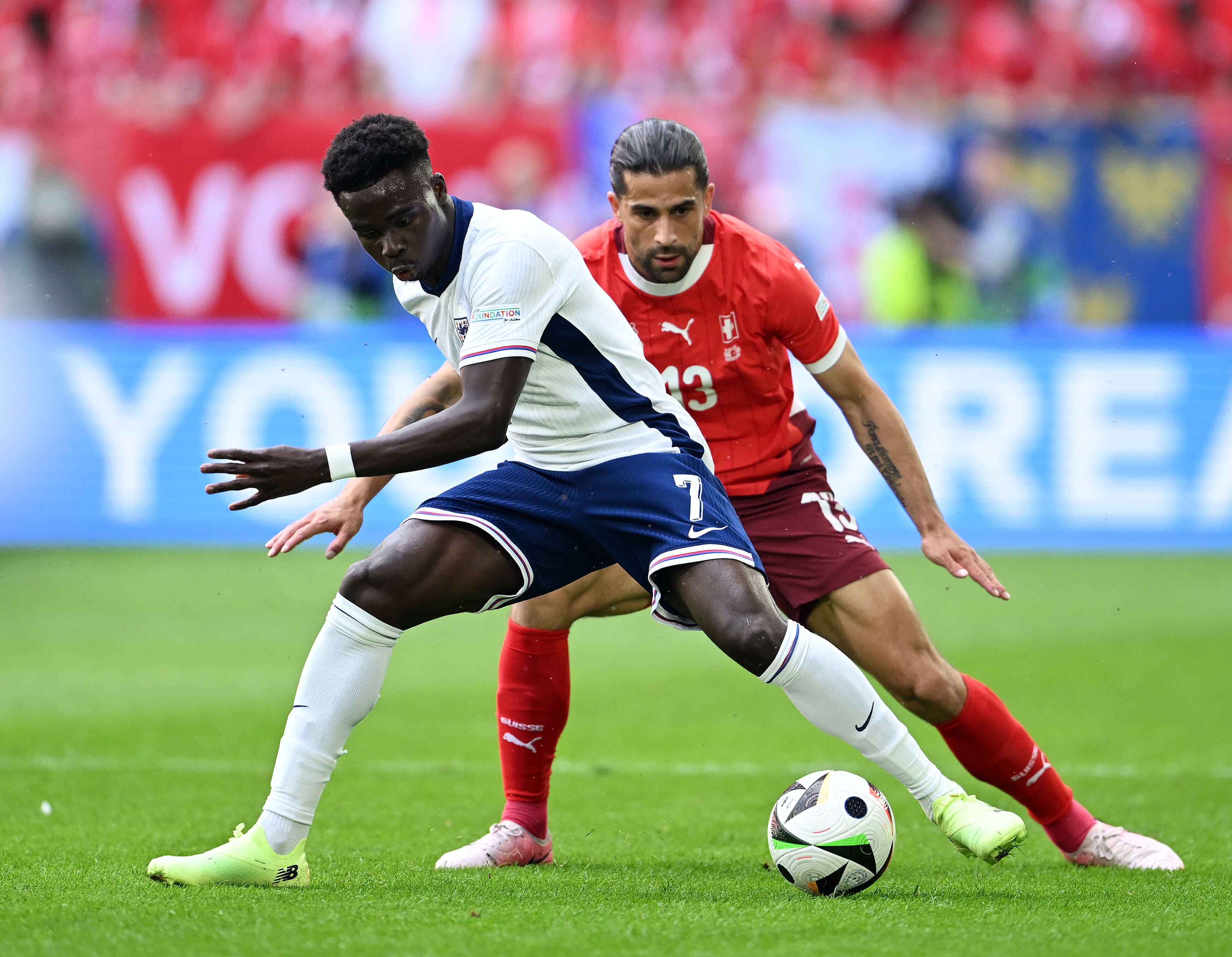 Inglaterra x Suíça (Foto: X/Uefa Euro 2024 e X/England)