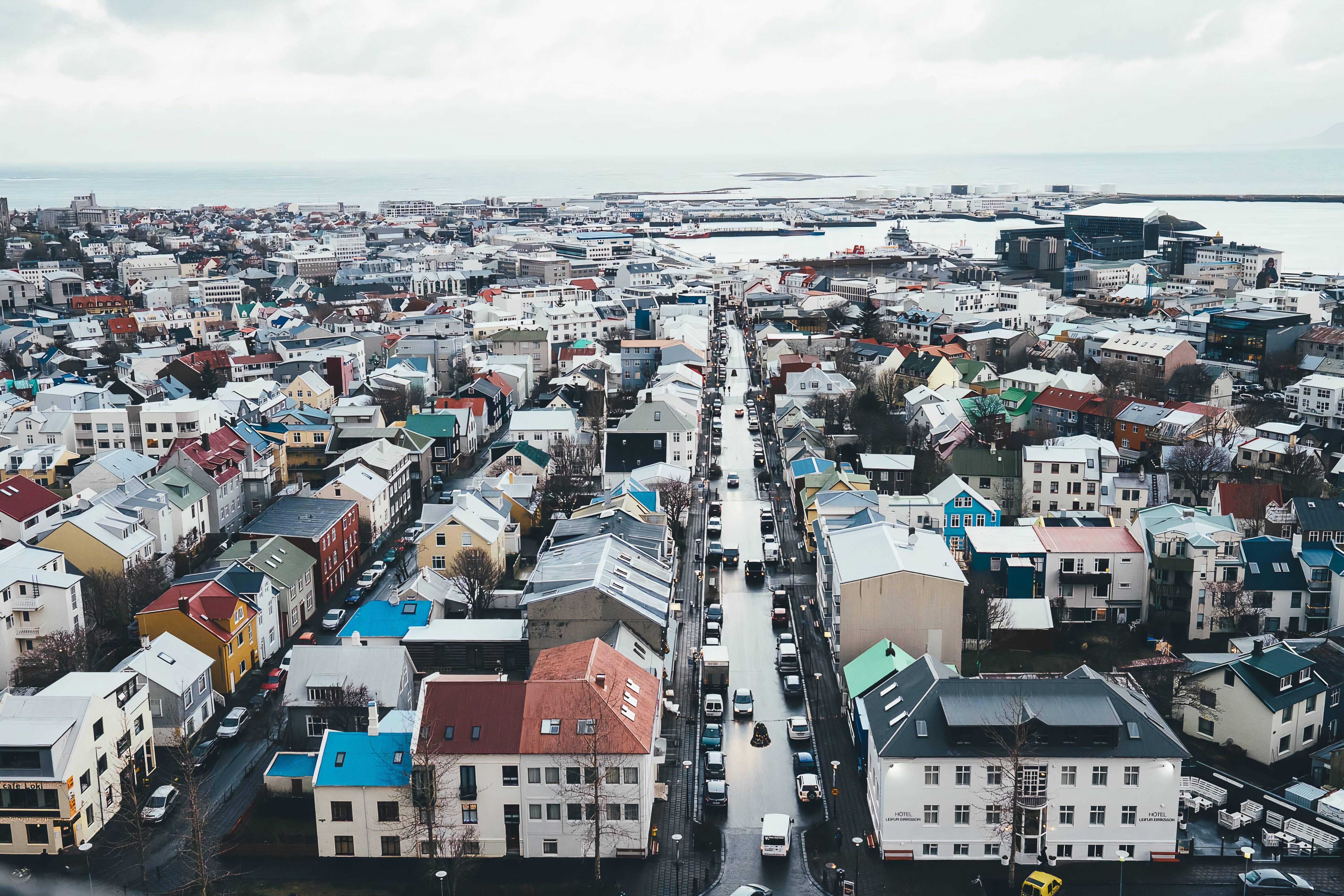 Reykjavik, capital da Islândia, é a cidade do gelo e do fogo. Foto: annie spratt / unsplash