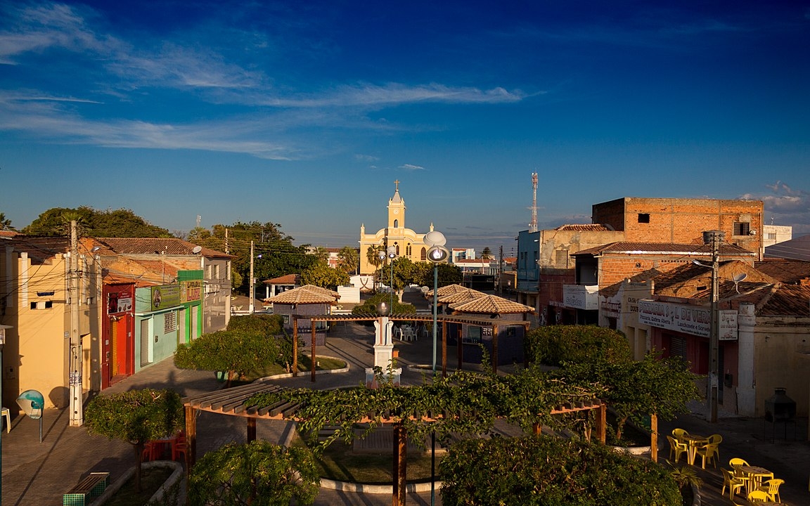 Xique-Xique (Bahia)  -Cidade com 46.500 habitantes numa área de 5 mil km2, a 402m de altitude e  587 km da capital Salvador Reprodução: Flipar