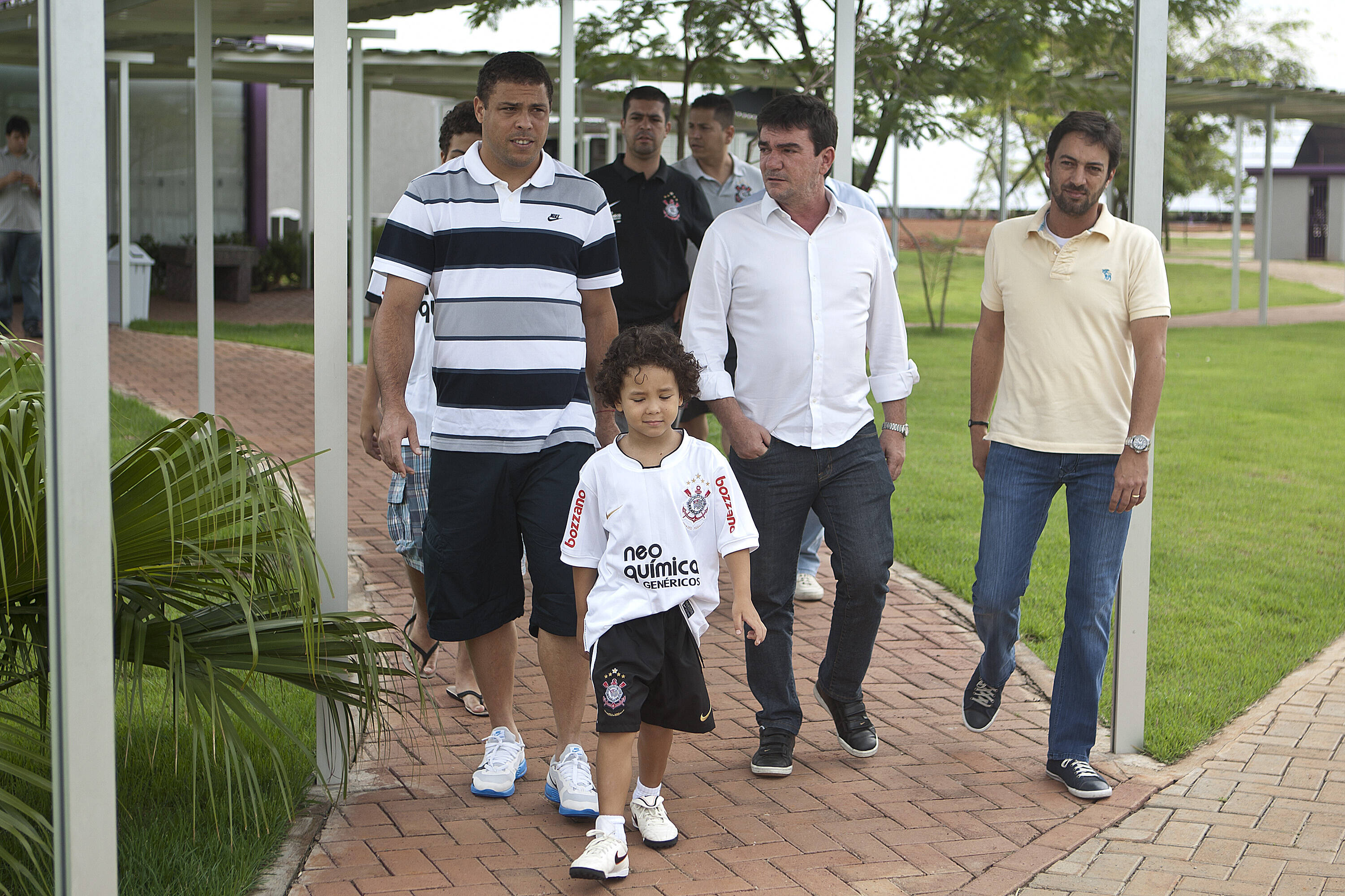 Ronaldo se aposentou em fevereiro de 2011, mas ainda está ligado ao Corinthians institucionalmente