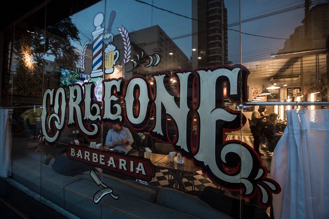 Barbearia Corleone é um ponto a mais no roteiro do filme. Foto: Reprodução/ Facebook