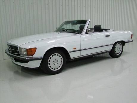 Mercedes-Benz 300 SL Automatic 1988. Foto: Reprodução