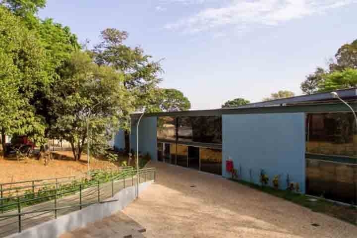 A casa abriga atualmente um museu em homenagem ao líder espírita e, mais de duas décadas após sua morte, o local é destino turístico de seguidores da doutrina. 

 Reprodução: Flipar