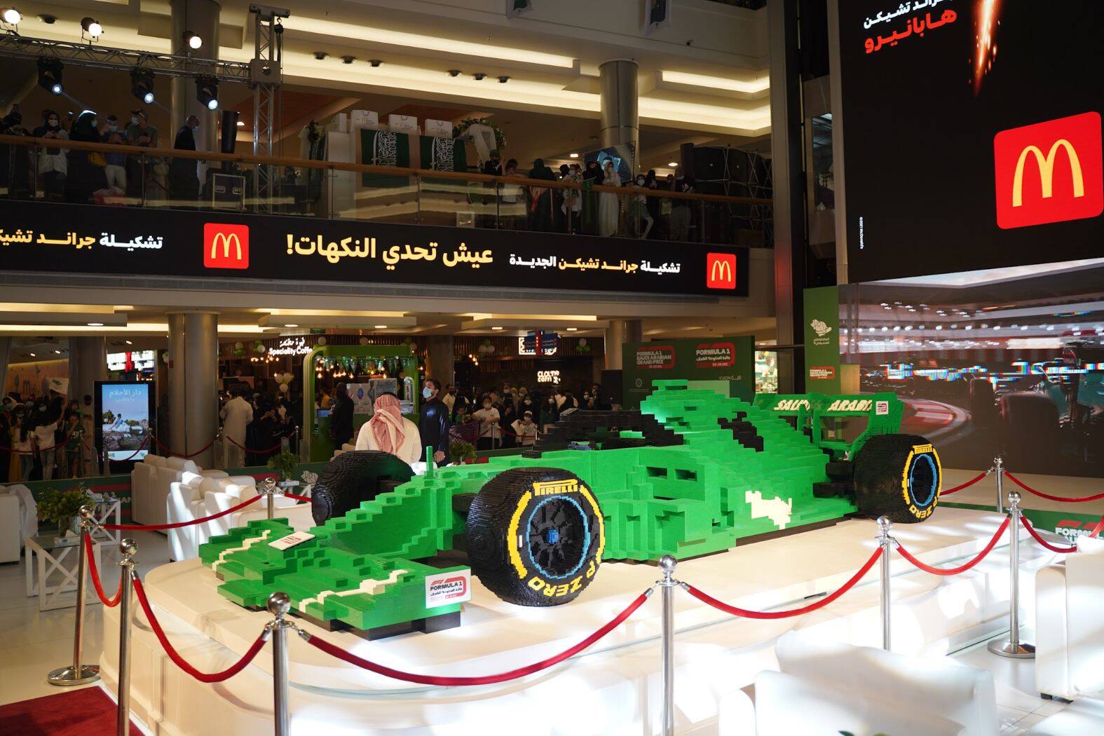 O maior carro de F-1 do mundo da Lego. Foto: Divulgação