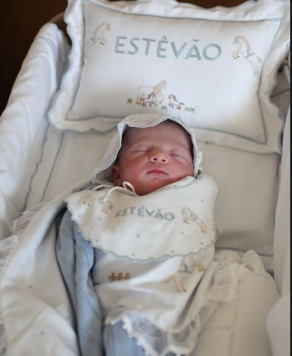 Estevão, sexto filho do casal  Reprodução/Instagram - 06.03.2024